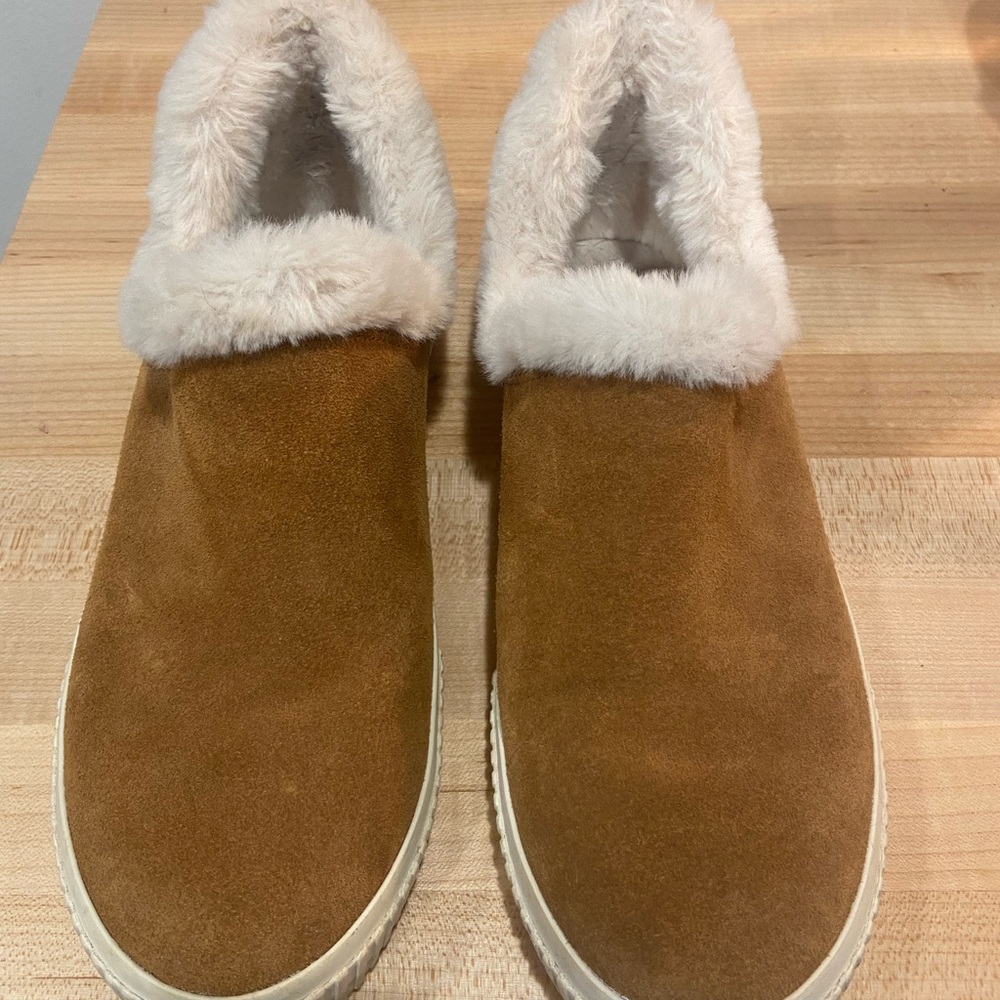 🌷Timberland Cozy Brown suede Slip-On Shoes with Faux Fur Lining🌷